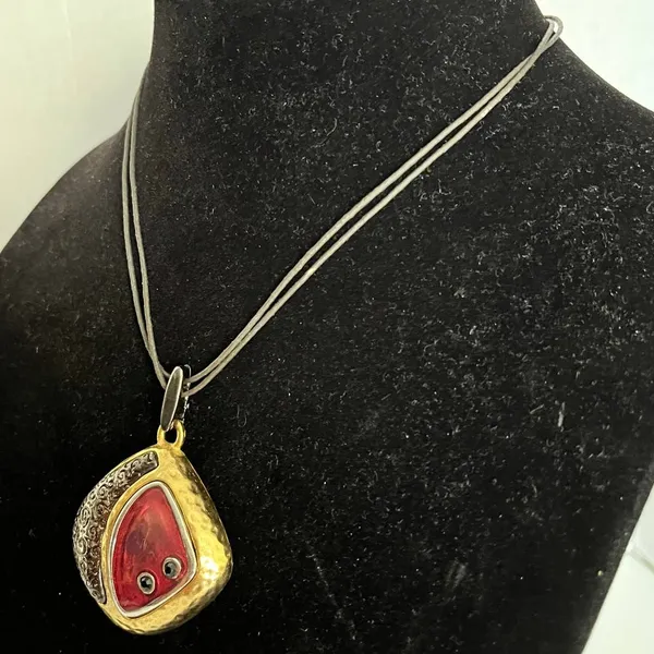 Chico's Abstract Geometric 90s Enamel Pendant Necklace Y2K Boho Leather Strap - Image 8