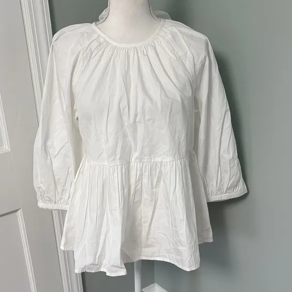 NWT Mud‎ Pie White Peplum Blouse Bow Back Size Small - Image 3