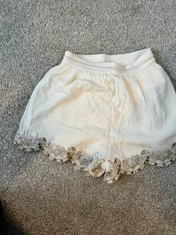 American Eagle Shorts - Image 2