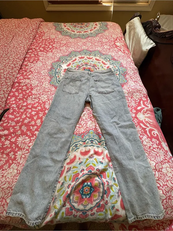 NWT Free People Bren Boyfriend Distressed Jeans - Image 4