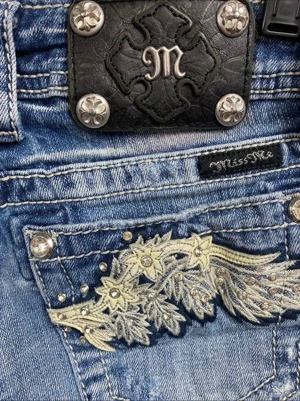 Miss Me JP5437B Boot Cut Jeans Womens Distressed Wings Embellished 25x32.5 - Image 5