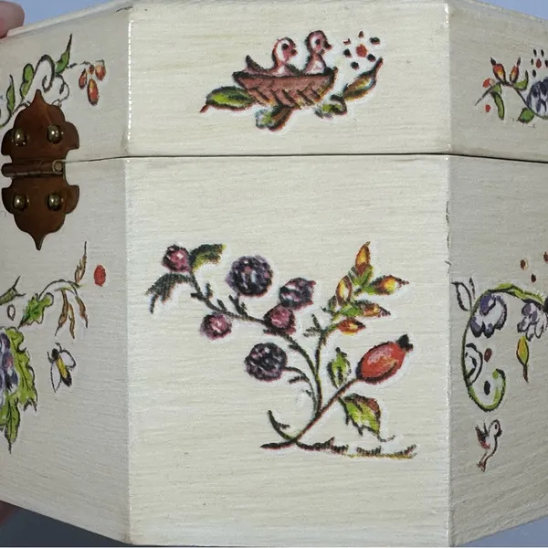 Vintage Floral Wood Octagonal Box Purse Cottagecore Fairy Coquette Birds Animals - Image 7