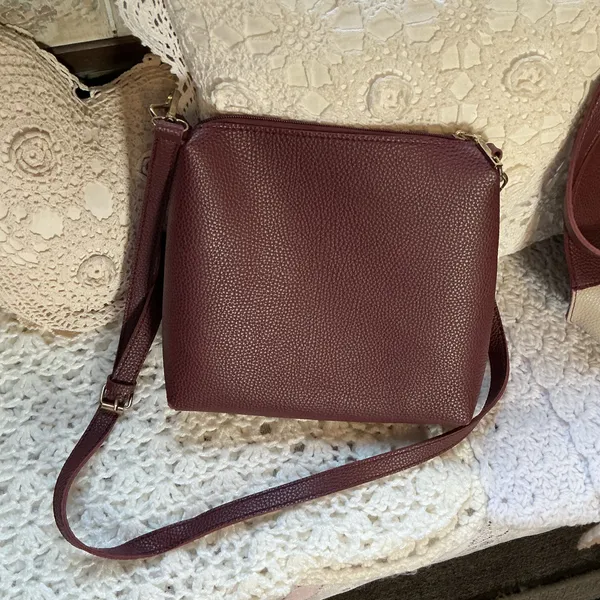 Red Wine Color Bag - Image 6