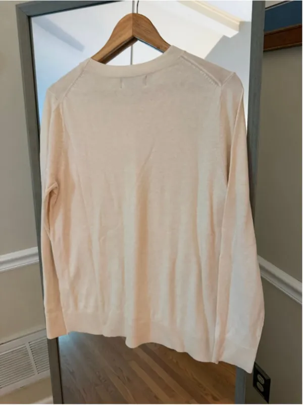 Banana Republic Beige Forever Sweater Large - Image 5