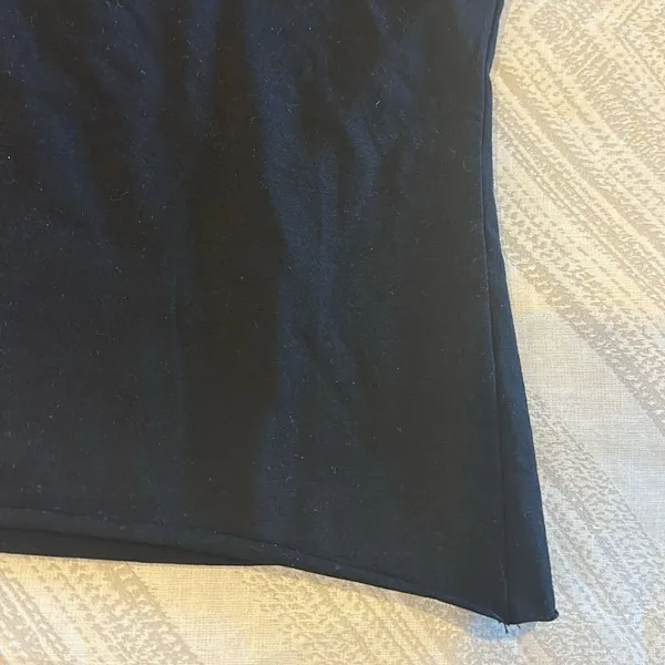 Six Fifty Women’s Black Off Shoulder Short-sleeve/Sleeveless Top - Size S - Image 4