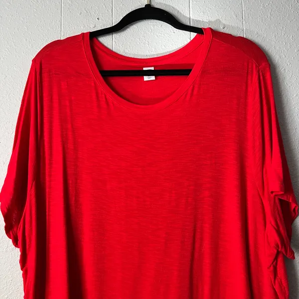 Old Navy Luxe Red T-Shirt Womens XXL Relaxed Stretch Casual Holiday Christmas - Image 3