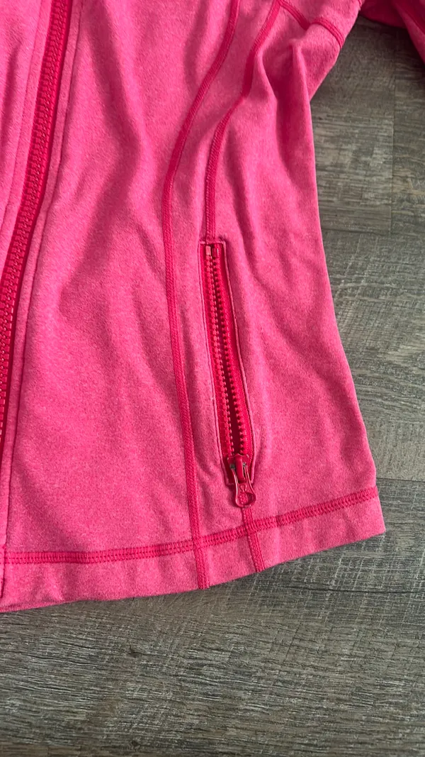 Lululemon define jacket in sonic pink, full zip, size 8 - Image 5
