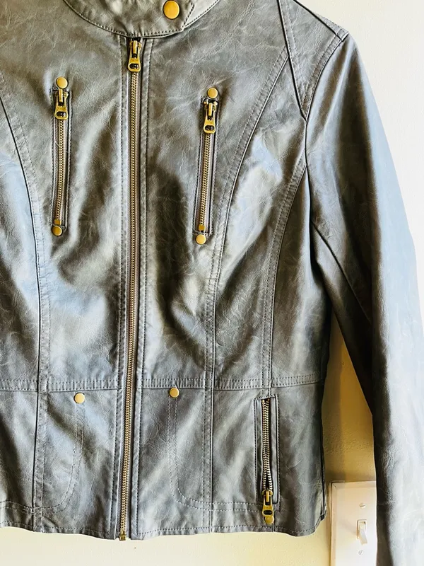 The Clothing Exchange Company Womens Black Faux Leather Zip-Front Jacket With Gold Details Pockets - Image 5