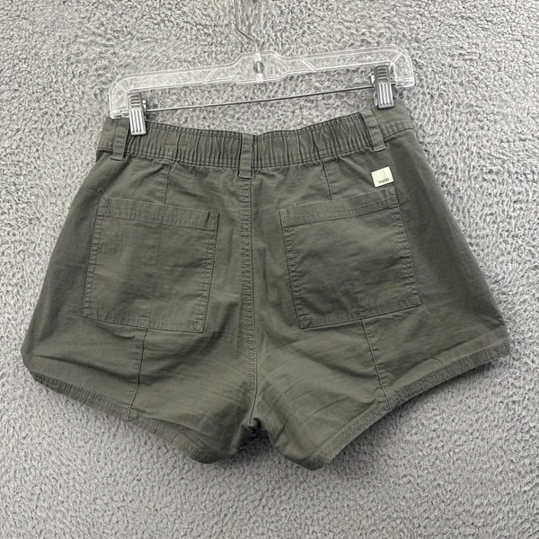 Vuori Vintage Ripstop Utility Shorts 3"‎ Olive Green Athleisure Women's Small - Image 2
