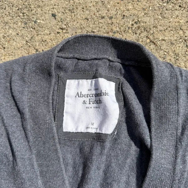 Vintage Y2K Abercrombie & Fitch Cashmere Blend Cardigan Size M - Image 3