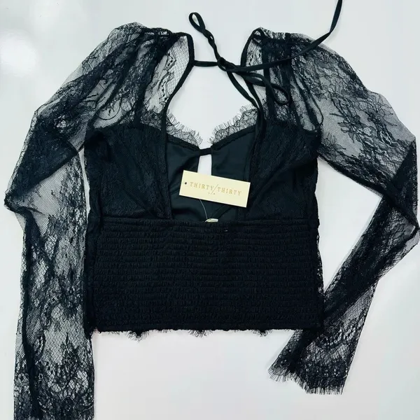 Thirty Thirty Long‎ Sleeve Delicate Lace Top Size Medium - Image 8