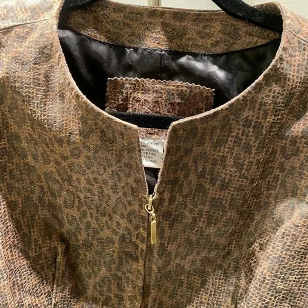 Live A Little 100% Leather Jacket Leopard pattern zippered - Image 8