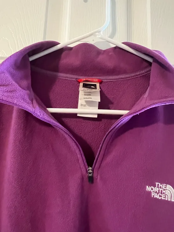 The North Face Fleece 3/4-Zip Pullover - Image 6