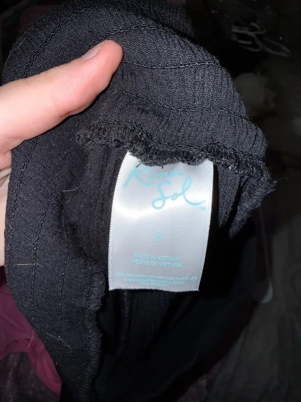 Kona Sol Black Pants w/ side slits - Image 2