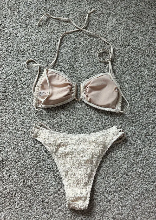 White Bikini Set - Image 4