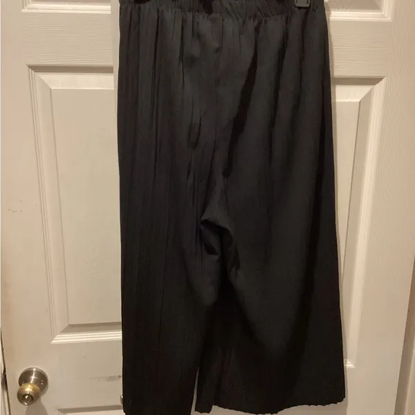 Black Wide - Image 5