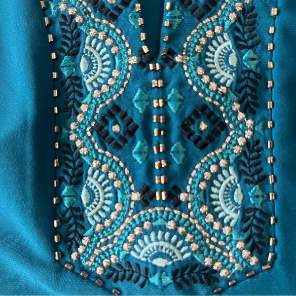 White House Black Market Beaded Turquoise Jersey Embroidered Shift Dress - Image 7