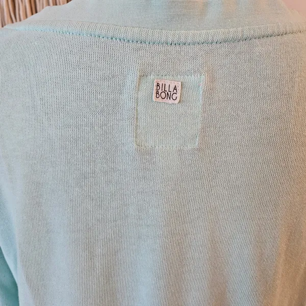 Billabong Scoop Neck Long Sleeve With Elephant Graphic size Small - Image 3