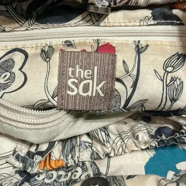 The Sak Shoulder Hobo Bucket Bag - Image 7