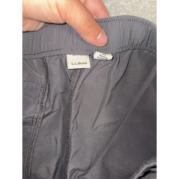 ll bean Women's Supplex Belted Shorts Medium‎ Nylon - Image 4