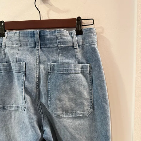 Bagatelle Women’s Cropped Wide Leg Jeans Size 29 - Image 4