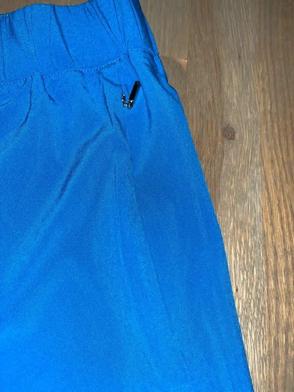 Chico’s Zenergy Blue Ruched Hem Jogger Pants Size 4 Chico’s 0 - Image 4