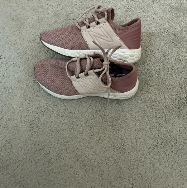 New Balance Sneakers - Image 3