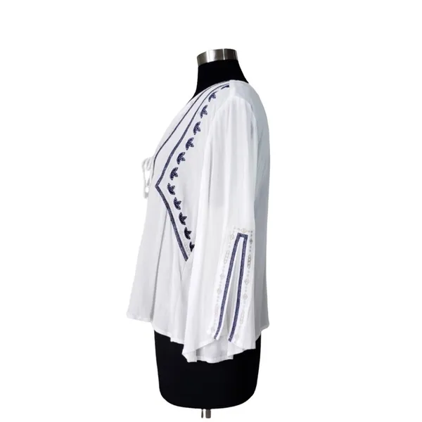 Lush Clothing Boho Peasant Blouse White Blue Embroidered Lace Up Bell Sleeve Top Womens L - Image 5