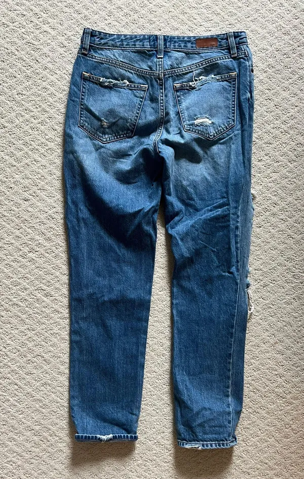Abercrombie Girlfriend Jeans - Image 2