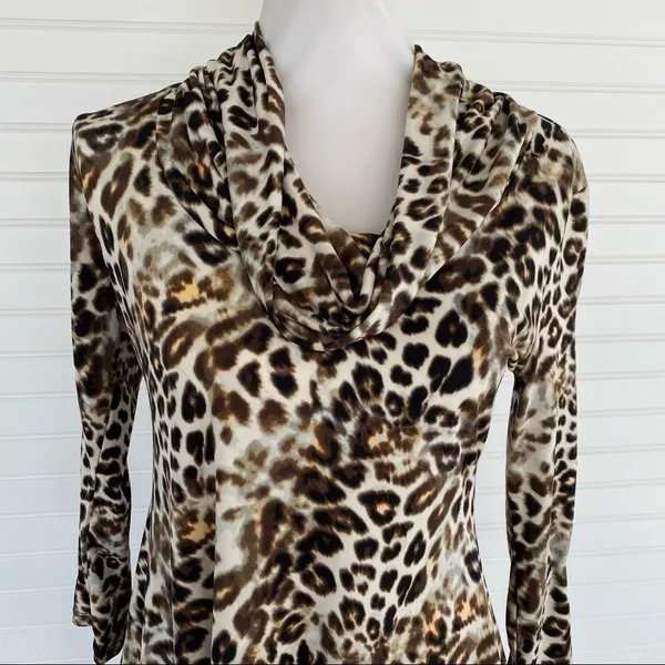 Animal print Tunic‎ Blouse Size Small CHAUS Brown - Image 4