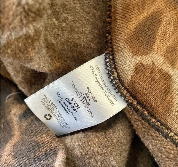 athletic works hand bleach dyed hoodie / small, 18” ptp, 24” length - Image 4
