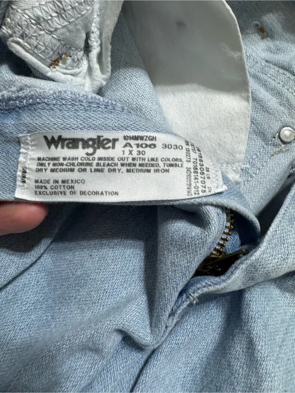 Wrangler Cowboy Cut Light Wash Straight Leg Jeans 1x30 - Image 5