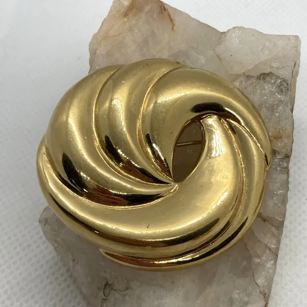 Vintage Lot of 3‎ Gold Tone Pin Brooch Circular Round Napier Interlocking Circle - Image 6