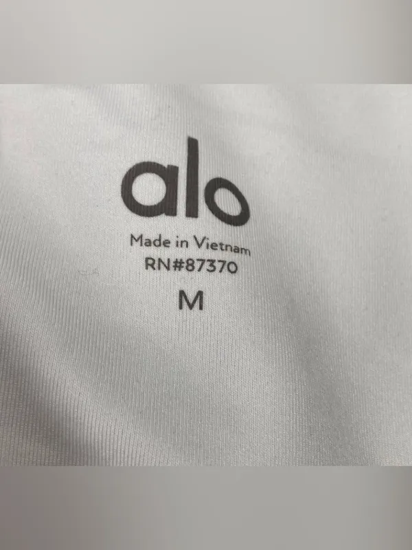 Alo White Spaghetti Strap Crop Camisole — Size M - Image 4