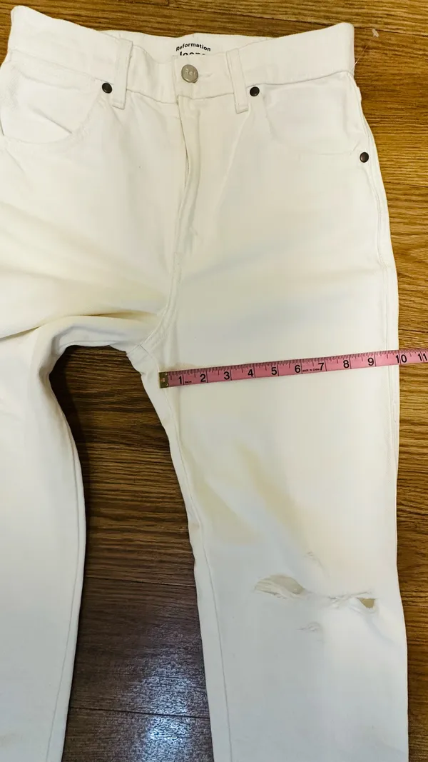 Reformation White Distressed Wash Vintage Jeans - Image 4
