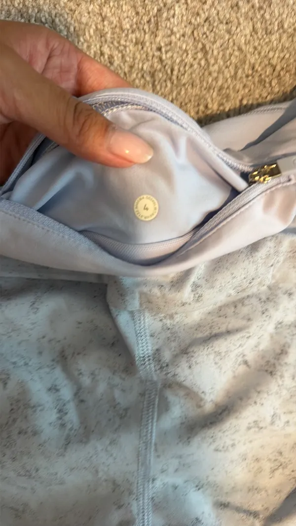 Lululemon Speed Shorts 2.5" - Image 3