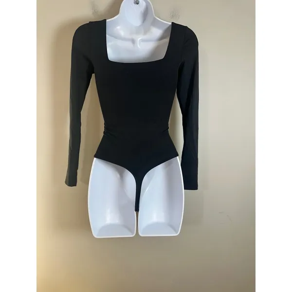 Babaton Aritzia Contour Squareneck Long Sleeve Bodysuit Black XS Thong Snap - Image 6
