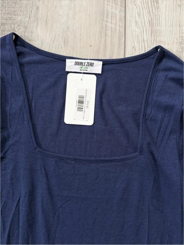 NWT- Double Zero Minimalistic Basic Square Neck Long Sleeve Bodysuit size large - Image 4
