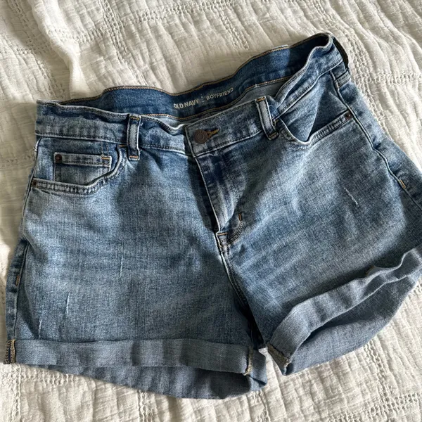 Old Navy Jean shorts - Image 2