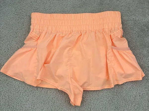 Free People Get Your On Flirt Shorts Coral - Image 3