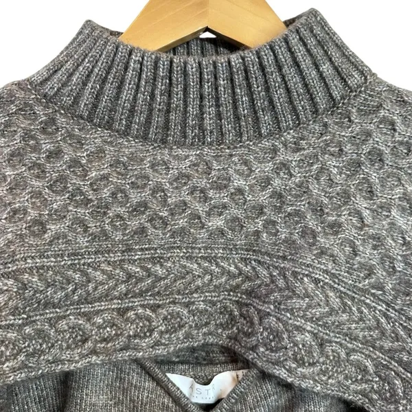 NWT Anthropologie ASTR The Label Taupe Cable-Knit Sweater Shrug Set Size M/L - Image 5