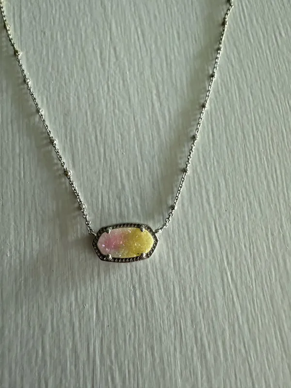 Kendra Scott Necklace - Image 3