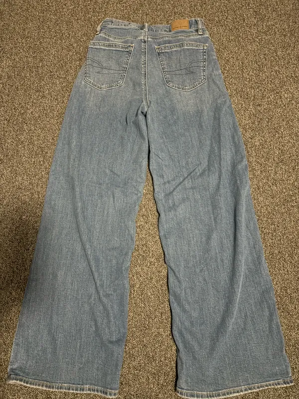 American Eagle Jeans - Image 2