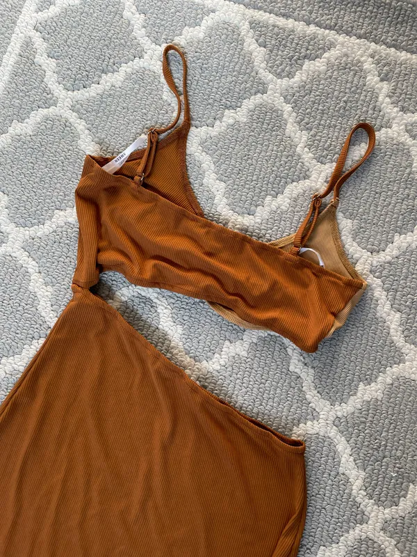 Brown Color Block Cut Out O Ring Mini Dress - Image 8