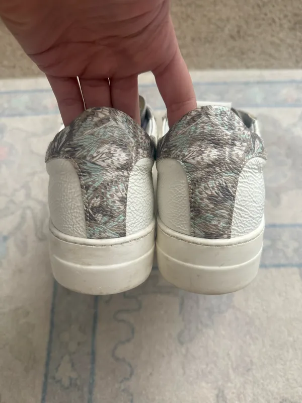 P448 Sneakers 37  - Image 4