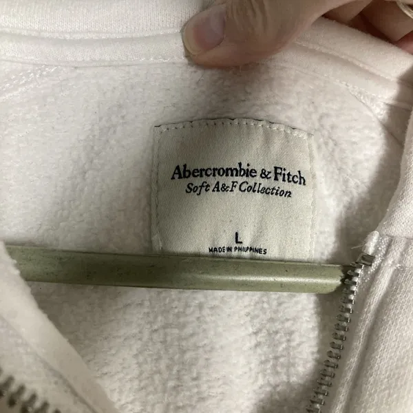 Abercrombie & Fitch Hoodie Womens Medium White Cropped Soft Zip Up Sweatshirt - Image 6