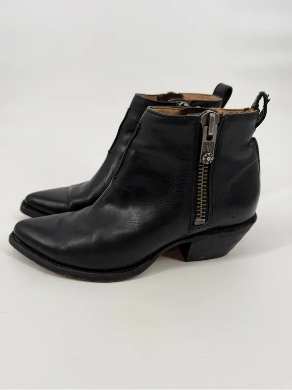 FRYE Sacha Moto Short Bootie Double Zip Black Size 6 - Image 3