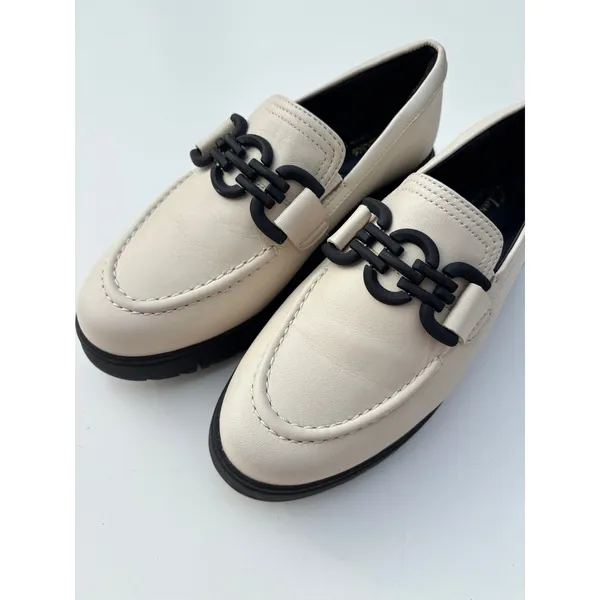 Clarks Loriini Izzy Loafer Cream Leather Black Chunky Chain 6 - Image 9