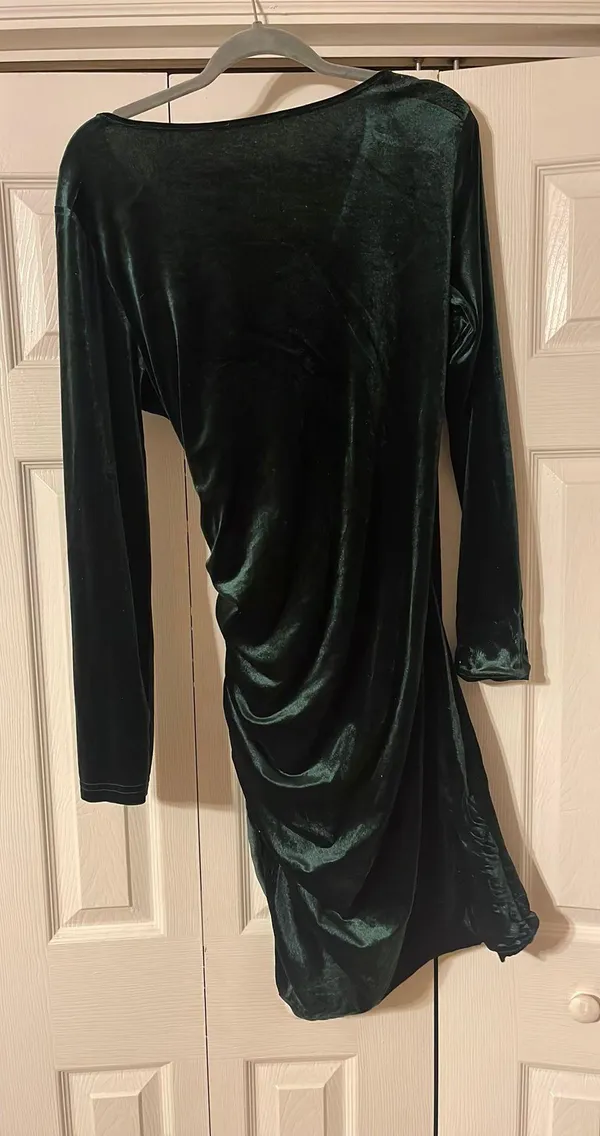 Velvet Green Dress Size 2X - Image 3