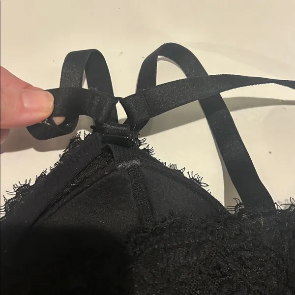 Aerie black lace adjustable bralette dark romantic witchy size XL light padding - Image 6
